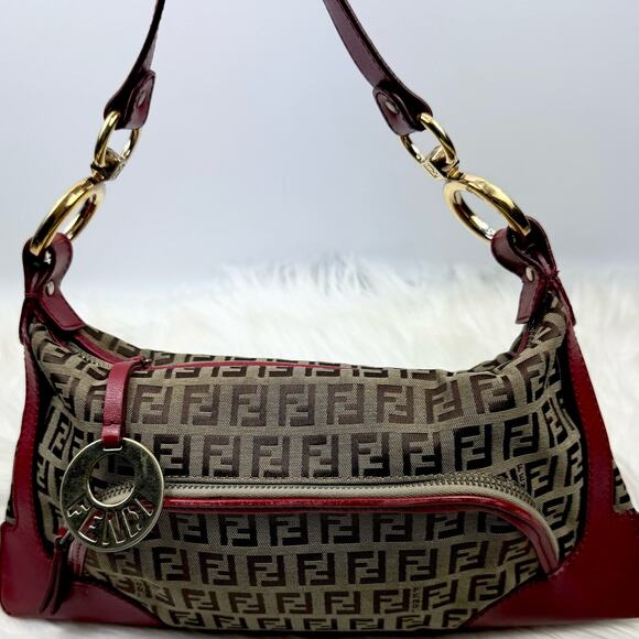 💎✨BEAUTIFUL✨💎Authentic Fendi Zucchino Canvas Leather Red and Brown - Picture 2 of 10